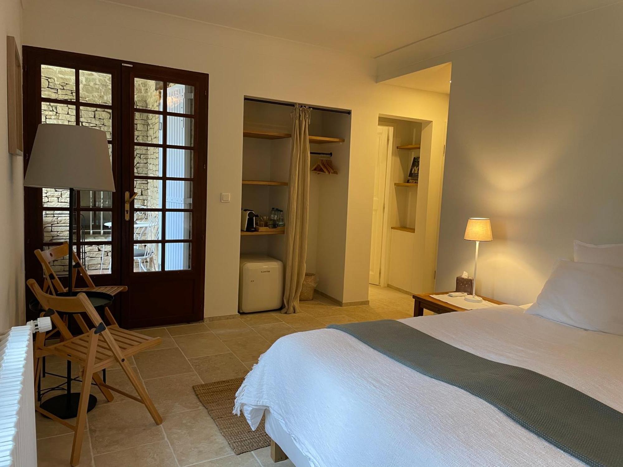 Couette-café De Caroline Gargas (Vaucluse)